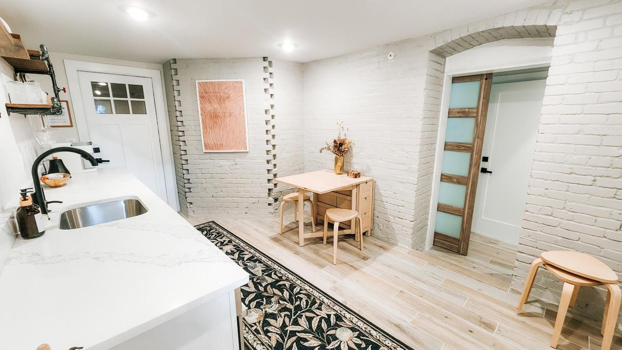 Private Modern Luxury Suite In Historic Stone Home Washington Eksteriør billede